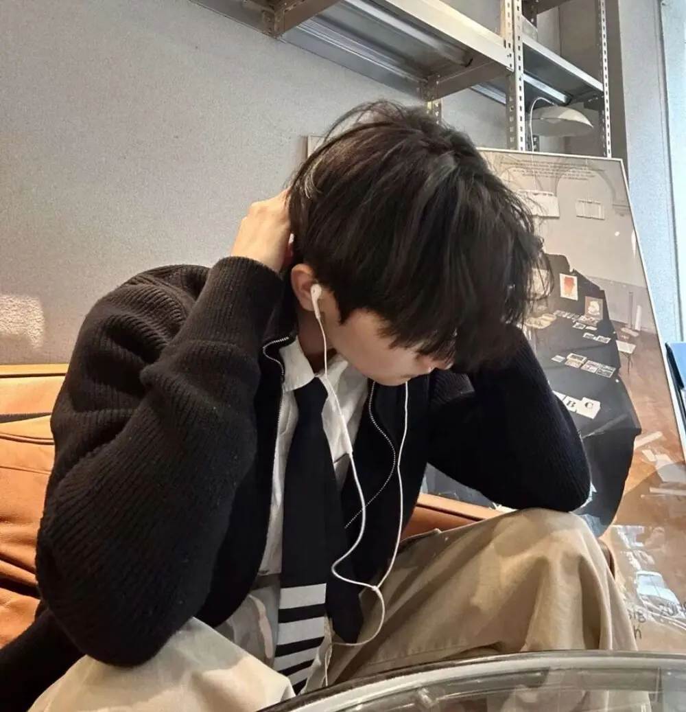 《舍友》by不吃姜小说全集免费阅读 - 舍友by不吃姜完结版在线观看